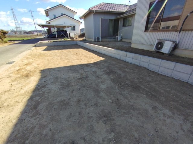 美合町本郷戸建の居間・リビング