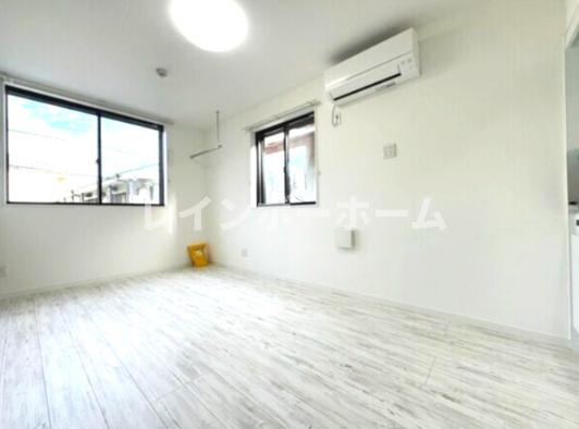 Axis鎌倉公園の居間・リビング