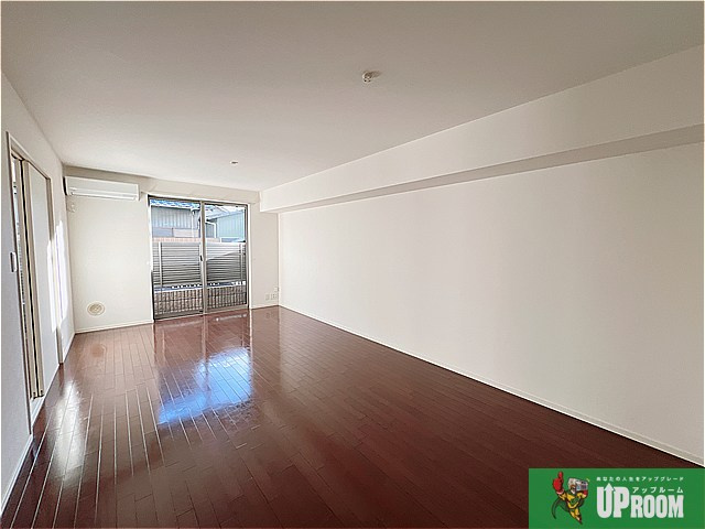 メゾン光の居間・リビング