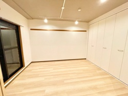 プライマリー大和の寝室