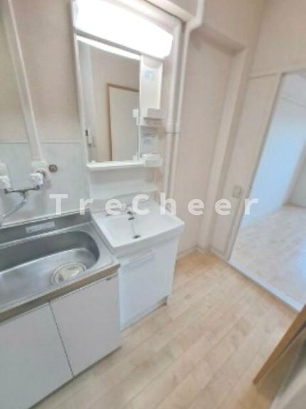 ルイ(LOUIS)の独立洗面台