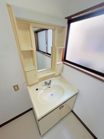 永井貸家の独立洗面台
