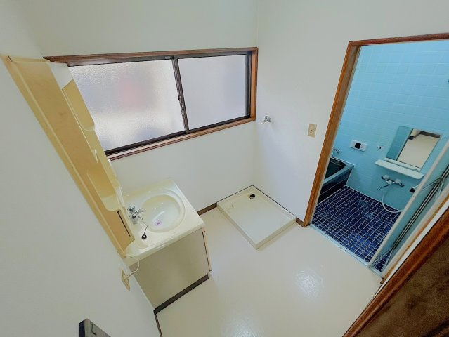 永井貸家の洗面所