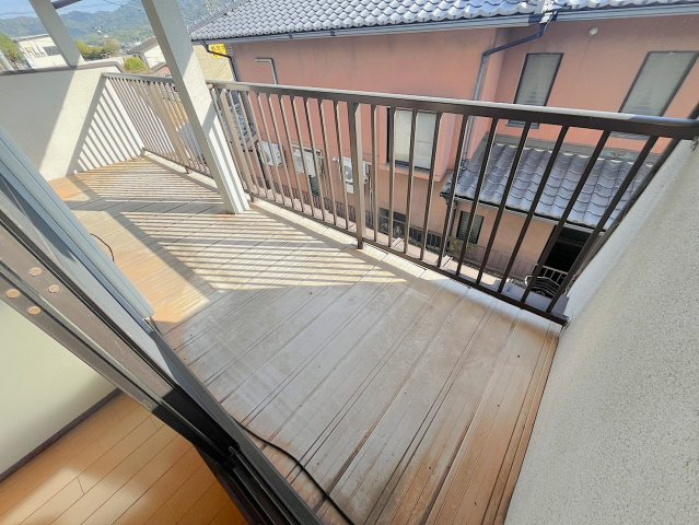 永井貸家のバルコニー