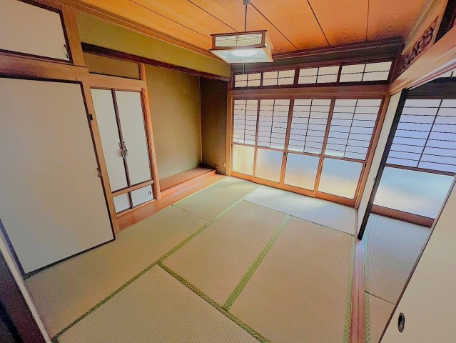 永井貸家の内装