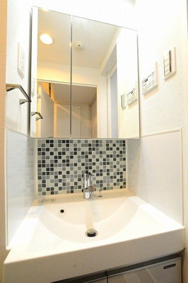 【独立洗面台】 | グランドコンシェルジュ三宿アジールコート