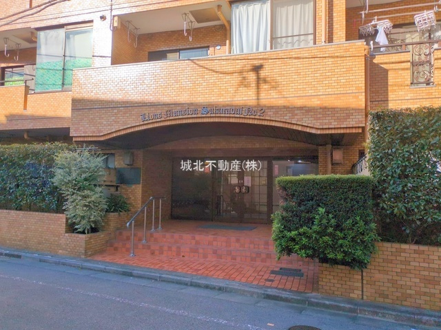 ライオンズマンション桜台第2のエントランス