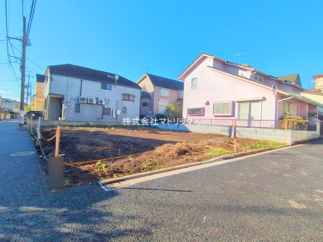 練馬区桜台6丁目　建築条件なし　角地含む全2区画の外観