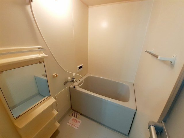 レインボ－　ビレッジⅡの浴室|コンパクトで使いやすいお風呂です