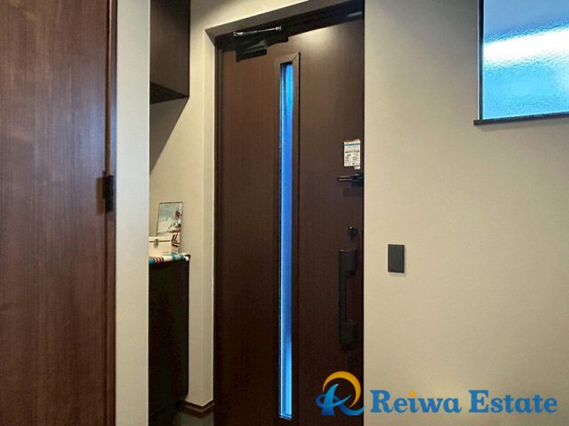 中古戸建　高座郡寒川町宮山の玄関