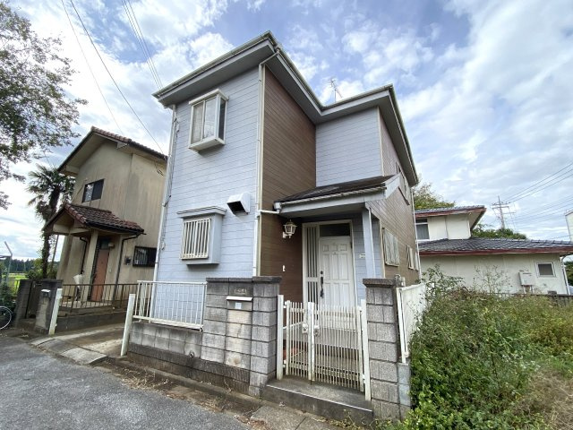 八街大木貸家の外観