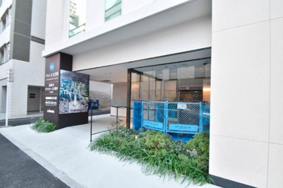 【エントランス】 | ブランズ大手町 | 落ち着いたエントランスです