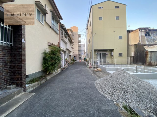大阪市鶴見区今津南1丁目の前面道路含む現地写真