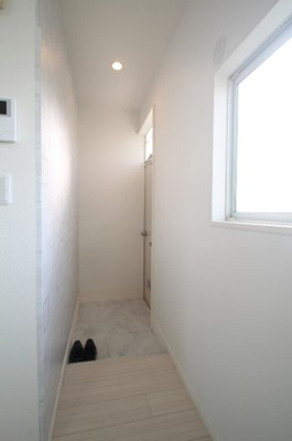 【玄関】 | ルナコートⅢ