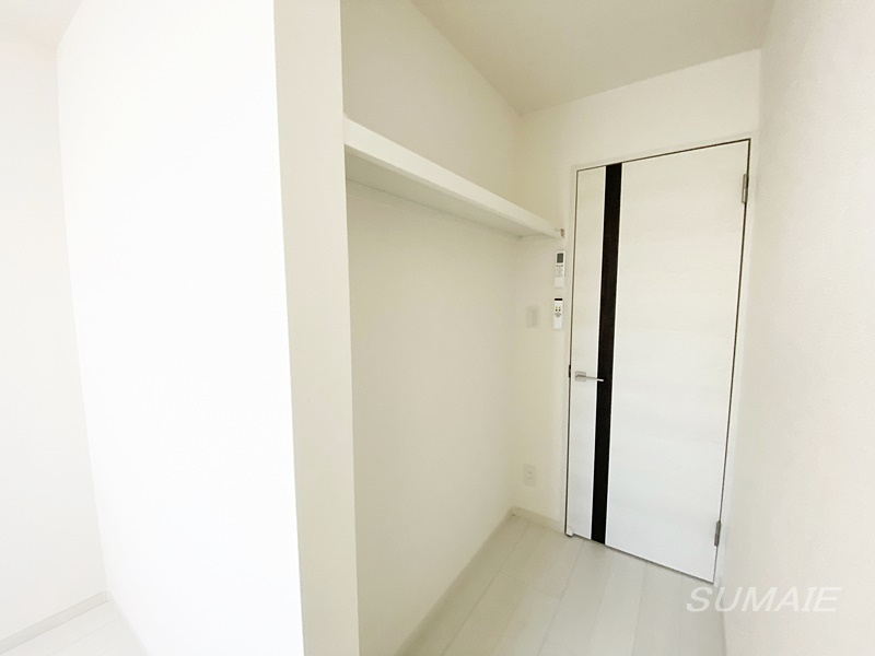 マーレ十条の収納|居室にある収納です☆