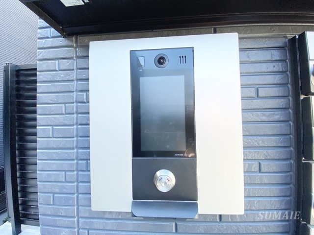 マーレ十条のセキュリティ|オートロック完備☆