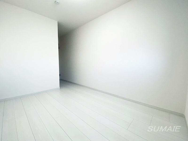 マーレ十条の洋室|居室です☆