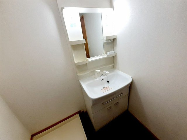 フローラルハイツⅡの洗面所|洗面所です