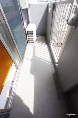 ディナスティ福島2　仲介手数料無料のバルコニー