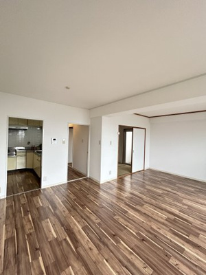 【居間・リビング】 | ウエストロー西取石