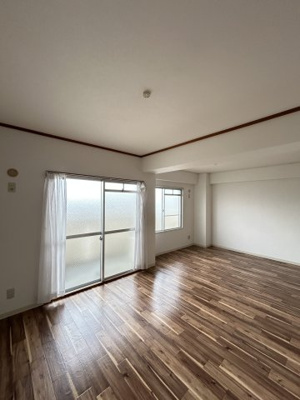 【内装】 | ウエストロー西取石