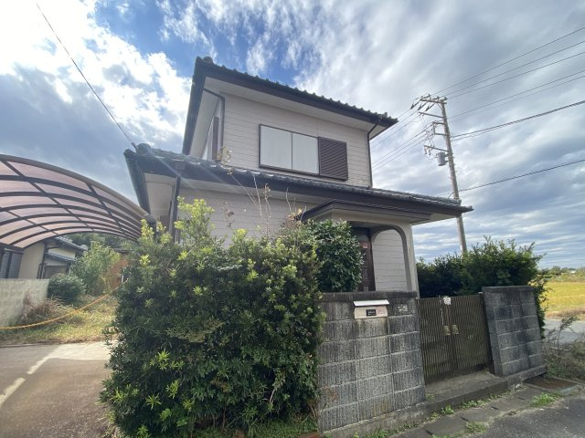 南今泉477中古一戸建ての外観
