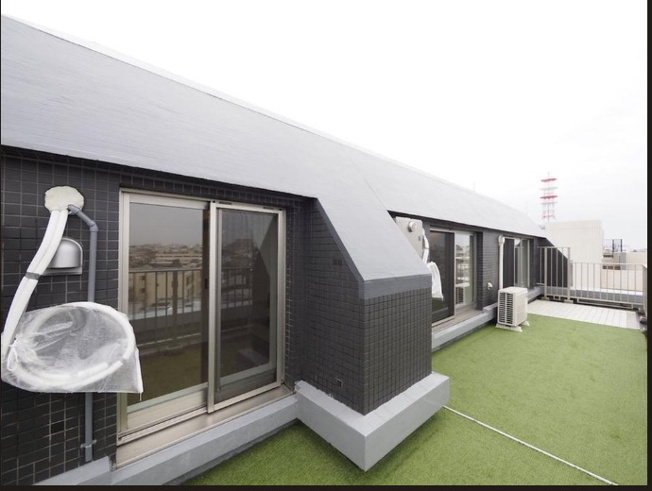 【庭】 | ★仲介手数料無料★ イニシアイオ目黒学芸大学（高台の立地　ルーフバルコニーから東京タワーが望めます）