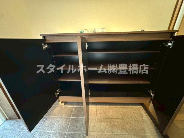 ハイツ船町の浴室|同建物内別部屋の写真です。