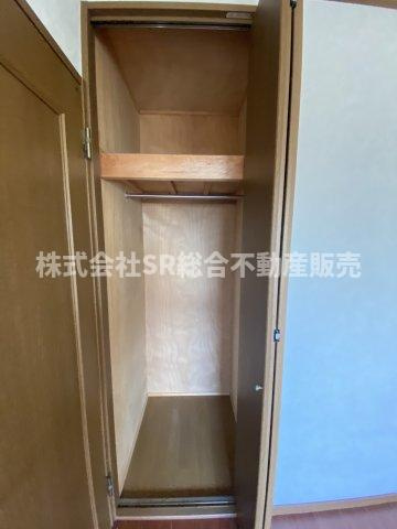 吉原1丁目中古戸建の収納|便利な収納スペースです