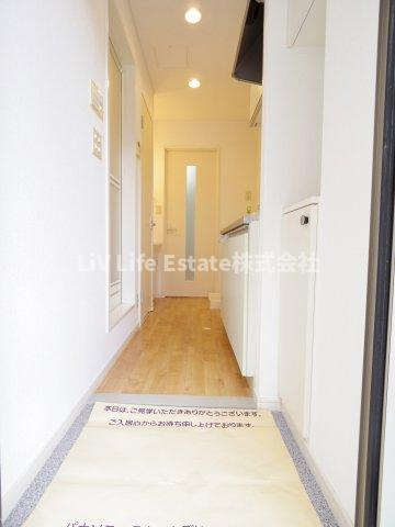 第4富士ハイツの玄関