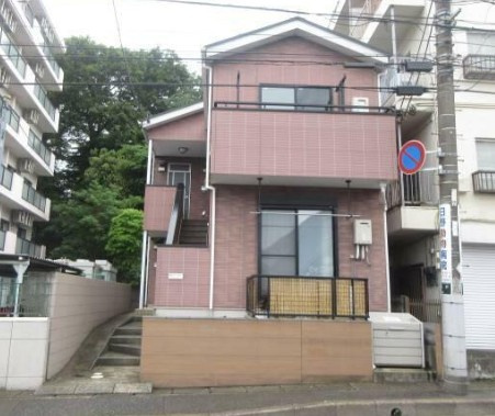 特典：仲介手数料が半額です!!の外観