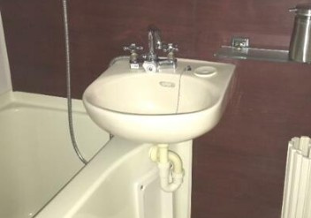 特典：仲介手数料が半額です!!の浴室