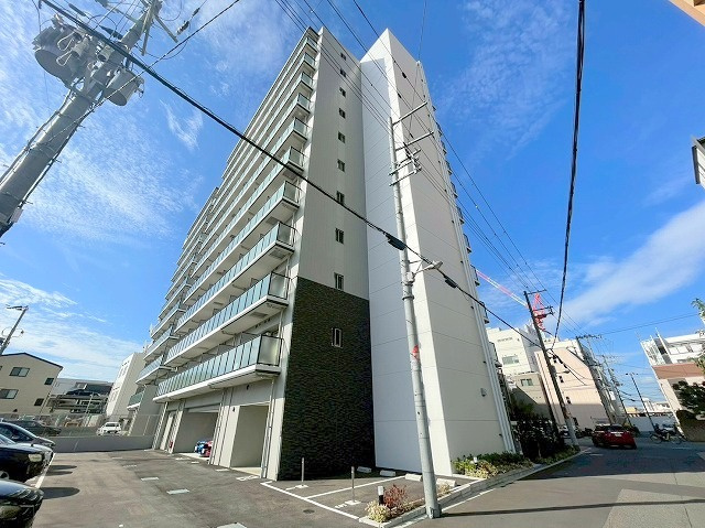 エスリードザ・グラン大阪ノースの外観