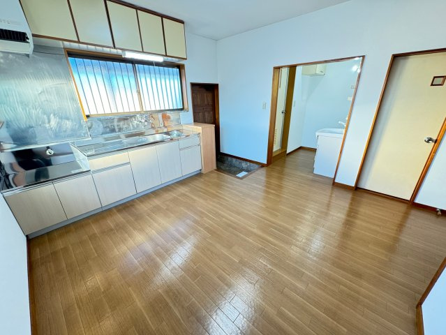 【居間・リビング】