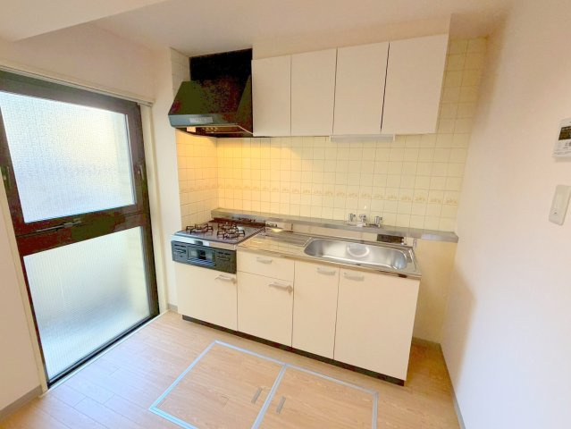 グランドール立川のキッチン