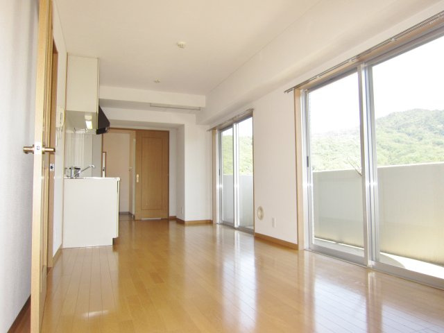 アンルミエールの居間・リビング