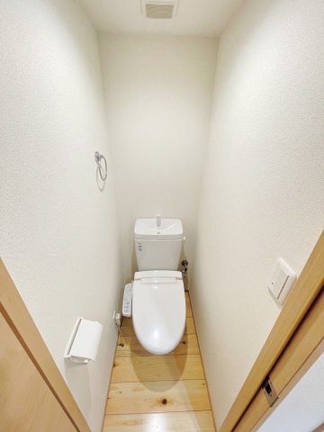 渋谷区本町３丁目のアパートのトイレ