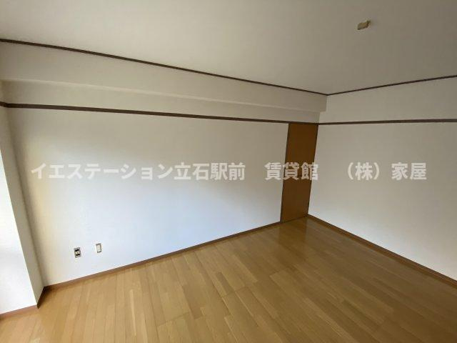 シャトレー堀切の居間・リビング