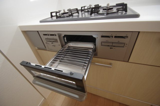 【キッチン】 | 【仲介手数料無料！！】日野市神明3丁目　新築戸建て（全3棟）3号棟　4799万円