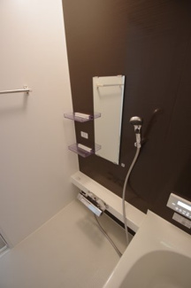 【浴室】 | 【仲介手数料無料！！】日野市神明3丁目　新築戸建て（全3棟）3号棟　4799万円