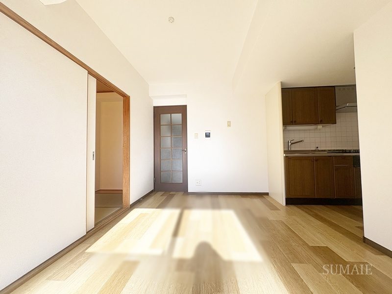 コートエスタの居間・リビング|使いやすい居間です☆