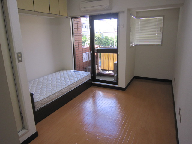 ビラキャスケードの居間・リビング