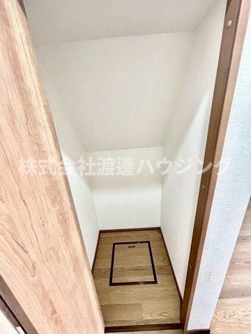 土井一戸建の収納