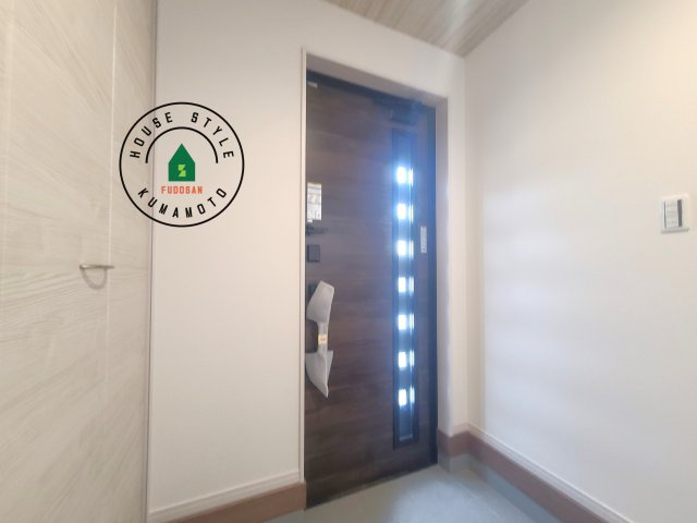 熊本市南区田井島2丁目第1₋2棟(1号棟)の内観：施工例|二重ロックでしっかり防犯対策ができます。