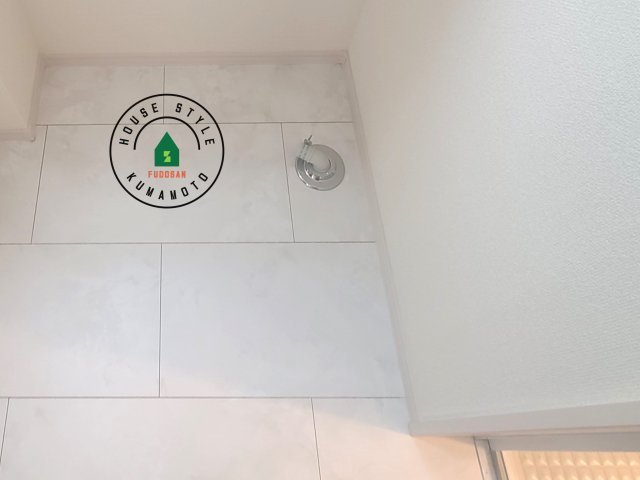 熊本市南区田井島2丁目第1₋2棟(1号棟)のランドリースペース|ランドリースペースとなります。広々して有効的にご使用できます。 