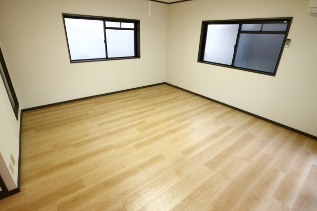 垂水ハイツの寝室