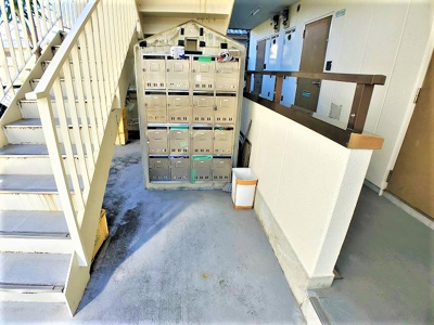 【ロビー】 | 八木ロイヤルハイツ