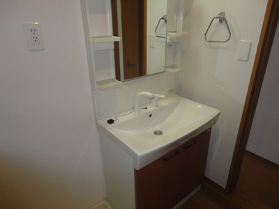 【洗面所】 | メゾン・ド・カルミア | 洗髪洗面化粧台