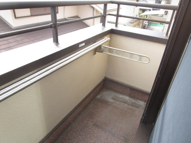 御影郡家貸家のバルコニー