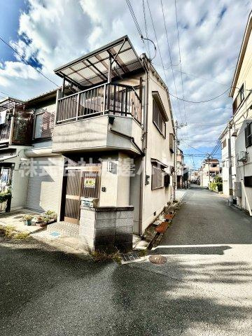 灰塚６丁目貸家の外観